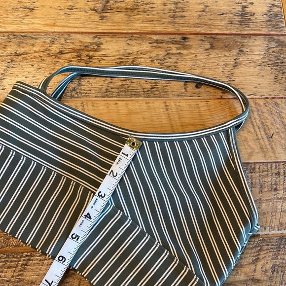 Glyder “Premier” Limitless Movement Sports Bra - Picture 13 of 16